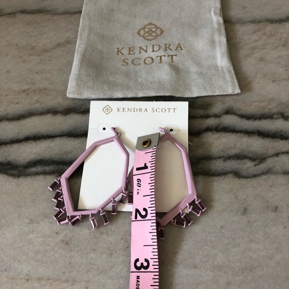 NWT Kendra Scott Matte Lilac Thomas Earrings - Picture 3 of 5